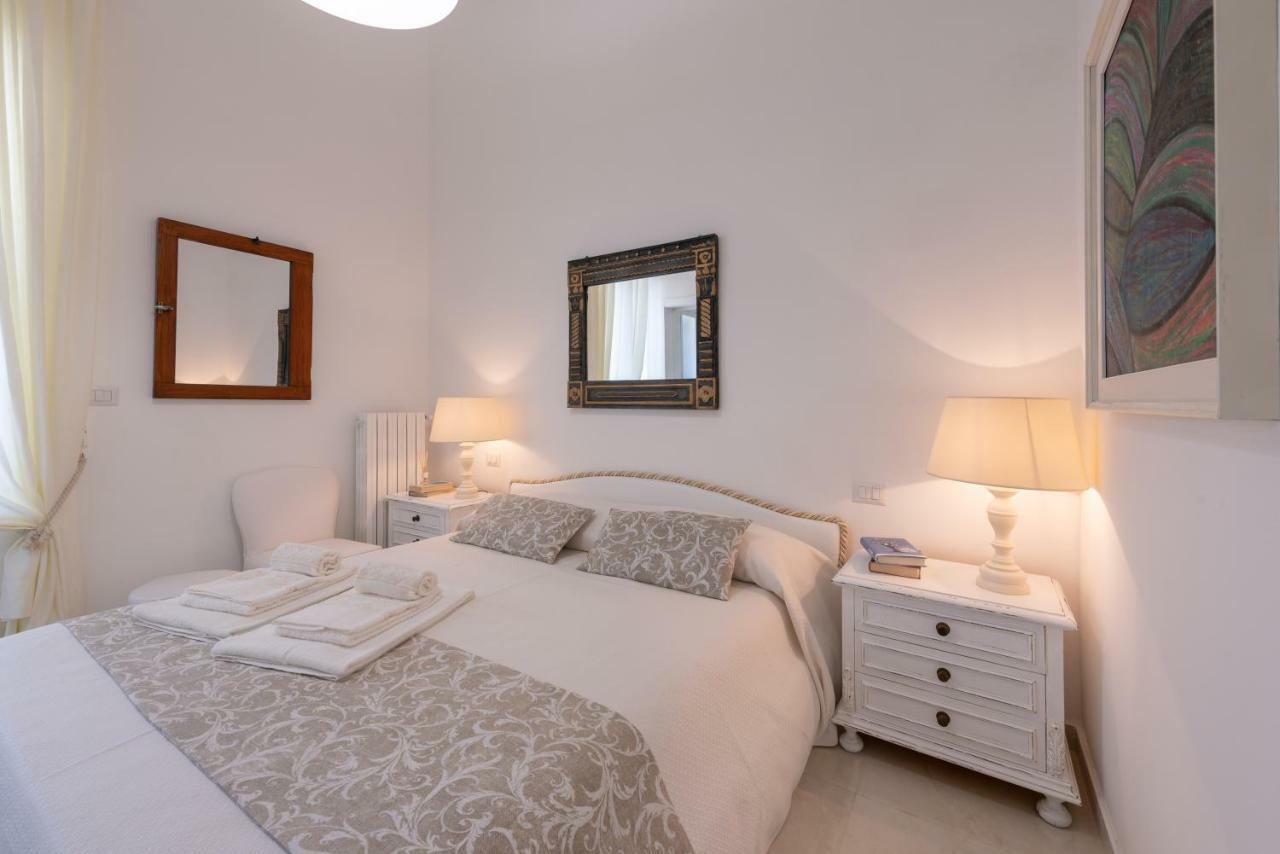 B&B Toma Street Lecce Bagian luar foto